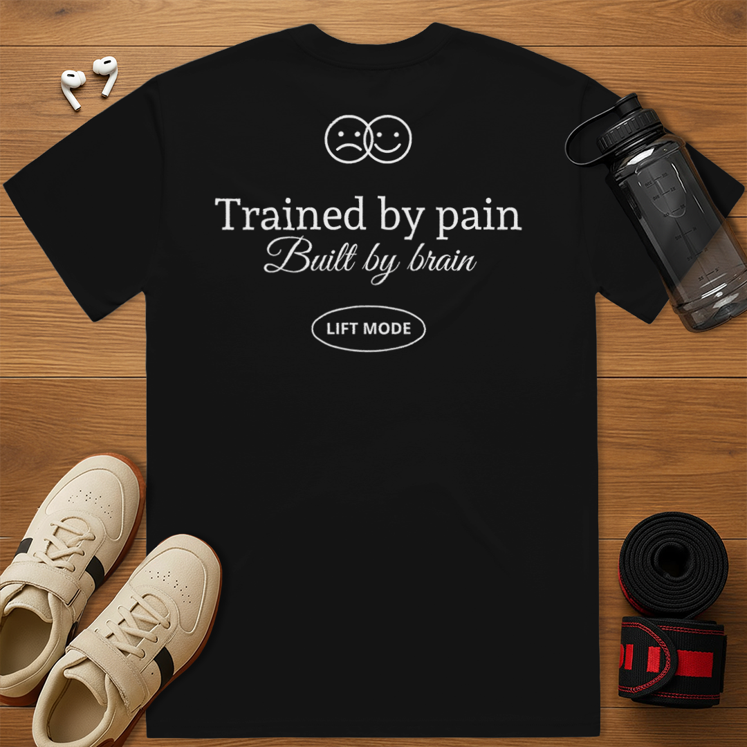 Trained by pain - Relaxed Fit T-Shirt